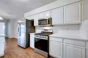 12601 Europa Ln, Austin, TX 78727 - Photo 13
