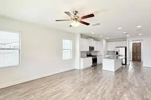 600 Golden Glory Rd, Leander, TX 78641 - Photo 7