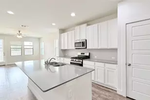 600 Golden Glory Rd, Leander, TX 78641 - Photo 5