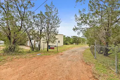 409 Lake View Drive, Spicewood, TX 78669 - Photo 19