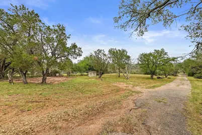 409 Lake View Drive, Spicewood, TX 78669 - Photo 23