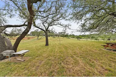 409 Lake View Drive, Spicewood, TX 78669 - Photo 27