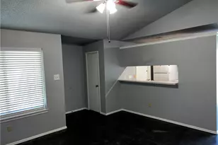 617 Greenlawn Blvd, Round Rock, TX 78664 - Photo 3