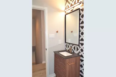 7206 Meador Avenue #B, Austin, TX 78752 - Photo 15