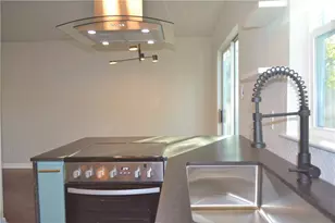 7206 Meador Ave, Austin, TX 78752 - Photo 5