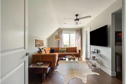 308 W North Loop Boulevard #1, Austin, TX 78751 - Photo 19