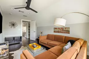308 W N Loop Blvd, Austin, TX 78751 - Photo 21