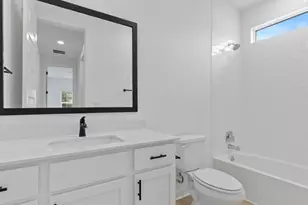 204 Mystic Cyn Ln, Georgetown, TX 78628 - Photo 25