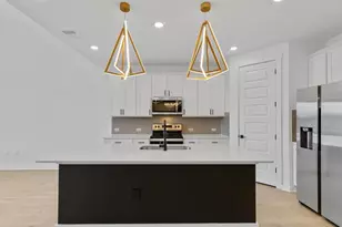 204 Mystic Cyn Ln, Georgetown, TX 78628 - Photo 11