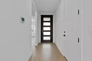 204 Mystic Cyn Ln, Georgetown, TX 78628 - Photo 7