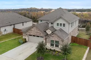 204 Mystic Cyn Ln, Georgetown, TX 78628 - Photo 5