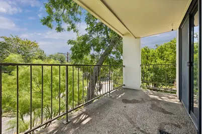 409 E 38th Street #302, Austin, TX 78705 - Photo 15