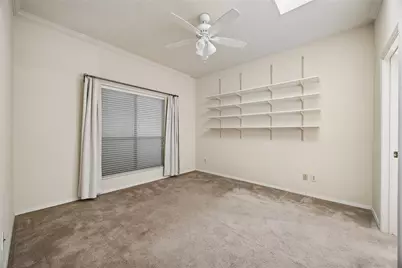 409 E 38th Street #302, Austin, TX 78705 - Photo 11