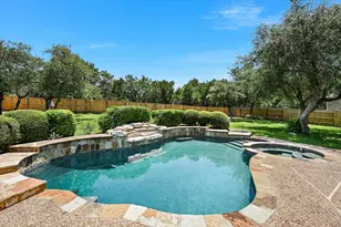 560 Aspen Dr, Austin, TX 78737 - Photo 3
