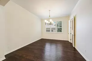 560 Aspen Dr, Austin, TX 78737 - Photo 11
