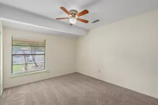 10057 Woodland Village Dr, Austin, TX 78750 - Photo 17