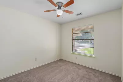 10057 Woodland Village Drive, Austin, TX 78750 - Photo 21