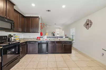 20012 Woodrow Wilson Street, Manor, TX 78653 - Photo 13