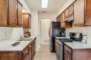 3908 Holt Dr, Austin, TX 78749 - Photo 11