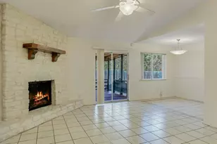3908 Holt Dr, Austin, TX 78749 - Photo 5