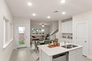 134 Whinny Wy, Georgetown, TX 78626 - Photo 3