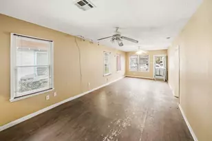 1507 1/2 Holly St, Austin, TX 78702 - Photo 11