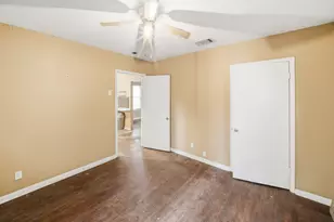 1507 1/2 Holly St, Austin, TX 78702 - Photo 17