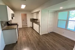 900 Riddlewood Dr, Austin, TX 78753 - Photo 11