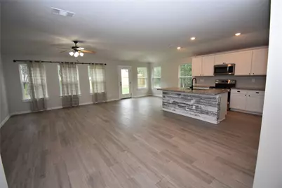 21209 Santa Carlo Avenue, Lago Vista, TX 78645 - Photo 3