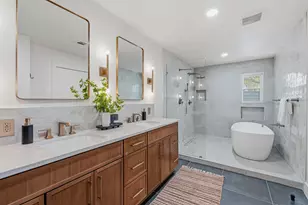 8312 Adirondack Trail, Austin, TX 78759 - Photo 15