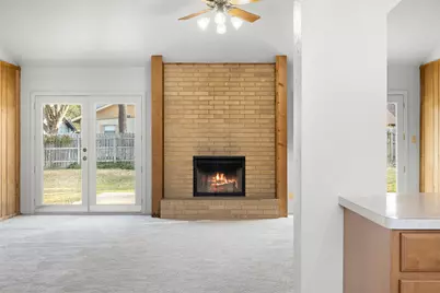 661 S College Street, La Grange, TX 78945 - Photo 11