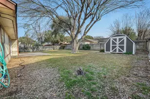 661 S College St, La Grange, TX 78945 - Photo 17