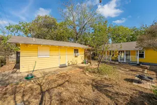 6107 Felix Ave, Austin, TX 78741 - Photo 33