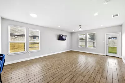 20324 Clare Island Bend, Pflugerville, TX 78660 - Photo 9