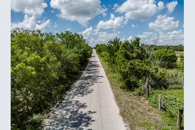 3109 Tenney Creek Road, Luling, TX 78648 - Photo 15