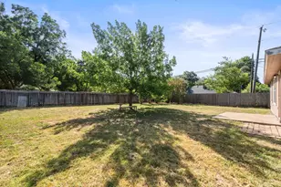 2100 Boyer Dr, Taylor, TX 76574 - Photo 39
