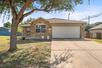 2100 Boyer Drive, Taylor, TX 76574 - Photo 1