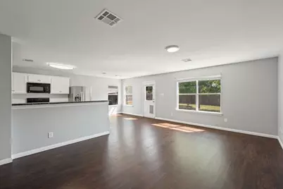 2100 Boyer Drive, Taylor, TX 76574 - Photo 17