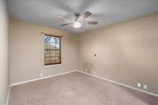 1337 Sweet Gum Dr, Kyle, TX 78640 - Photo 15