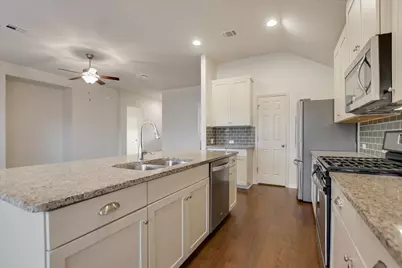 220 Allegrini Street, Leander, TX 78641 - Photo 9