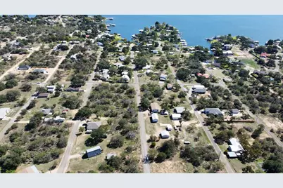 322 Hilldale Drive, Granite Shoals, TX 78654 - Photo 7