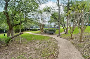 1015 E Yager Ln, Austin, TX 78753 - Photo 29