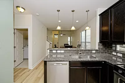 2101 Rivers Edge Way #29, Austin, TX 78741 - Photo 9