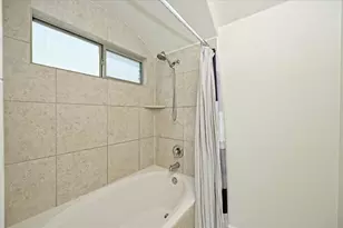 2101 Rivers Edge Way, Austin, TX 78741 - Photo 13
