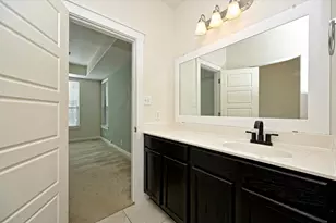 2101 Rivers Edge Way, Austin, TX 78741 - Photo 17