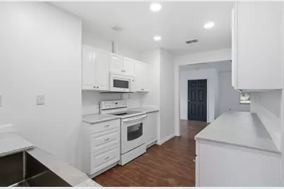 7606 Williamson Creek Drive, Austin, TX 78736 - Photo 13