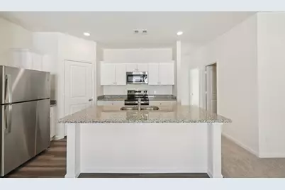 12804 Kentucky Warbler Drive, Creedmoor, TX 78610 - Photo 5