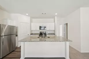 12804 Kentucky Warbler Dr, Creedmoor, TX 78610 - Photo 5