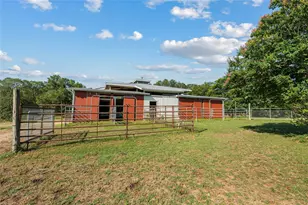 15950 Decker Lake Rd, Manor, TX 78653 - Photo 37