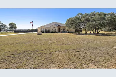 217 Oak Hill Drive, Liberty Hill, TX 78642 - Photo 3